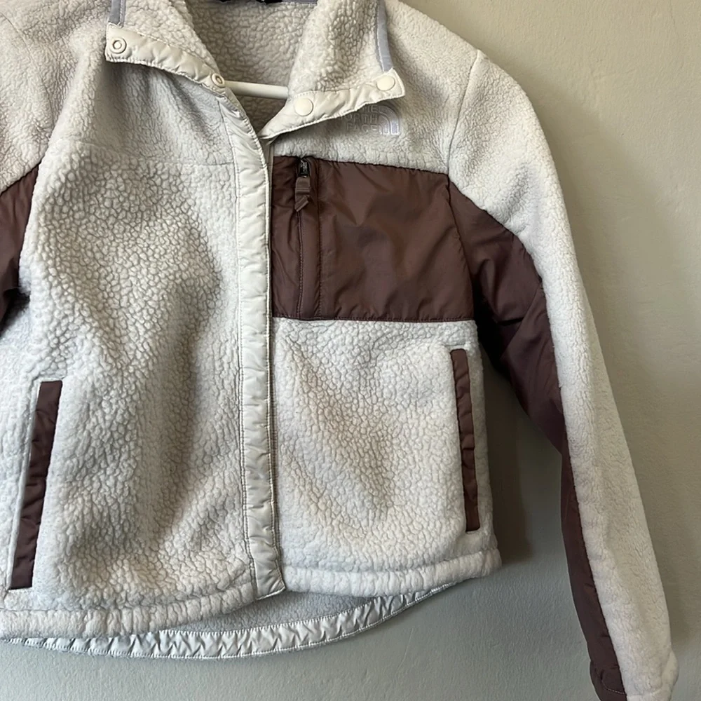 The North Face Girl's Fleece Mashup Gardenia White Jacket - Picture 6 of 9